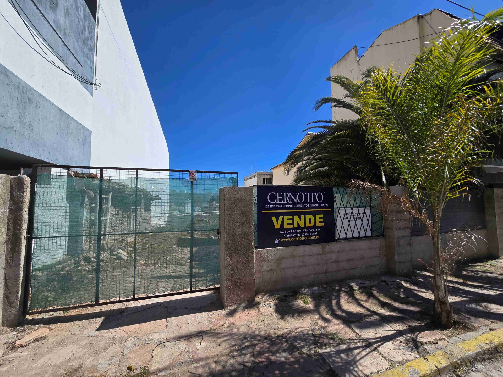 TERRENO EN VENTA EN CARLOS PAZ, CÉNTRICO, IDEAL PARA CONSTRUIR HOTEL, LOCALES, OFICINAS Y DEPARTAMENTOS. Gran Oportunidad.
