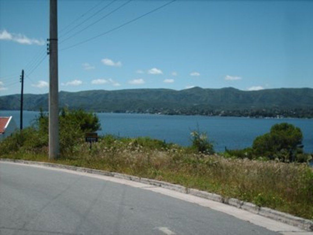 2 TERRENOS EN VENTA EN CARLOS PAZ CON LA MEJOR VISTA AL LAGO - LOTES DE CATEGORÍA !