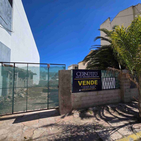 TERRENO EN VENTA EN CARLOS PAZ, CÉNTRICO, IDEAL PARA CONSTRUIR HOTEL, LOCALES, OFICINAS Y DEPARTAMENTOS. Gran Oportunidad.