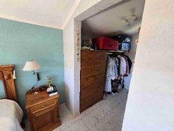 BELLÍSIMA CASA EN VENTA EN ESTANCIA VIEJA, A 2 CUADRAS DEL RIO BALNEARIO, UN LUGAR DE SIERRAS Y RELAX. GRAN PARQUE DE 2.760 mt2