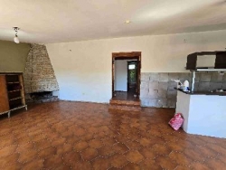 BELLO COMPLEJO de 6 Unidades, EN VENTA EN VILLA CARLOS PAZ, A 9 CUADRAS DE PEATONAL, CON VISTA PANORÁMICA, Piscina, Asadores.