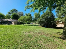 EXCELENTE PREDIO EN VENTA, DE 2.100 MT2 CON FONDO AL RIO BALNEARIO TALAHUASI, IDEAL PARA COMPLEJO TURÍSTICO