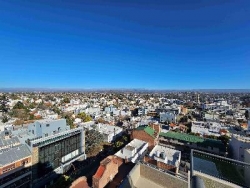 BELLO DEPARTAMENTO EN VENTA EN VILLA CARLOS PAZ, A ESTRENAR, 0 KM. 1 DORM CON BALCÓN LATERAL 3er piso. Torre Tatiana
