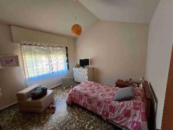 ESTABAS BUSCANDO ESTA CASA EN CARLOS PAZ - VENTA, EN OPORTUNIDAD, A 1 CUADRA DEL RÍO - PLAYAS DE ORO