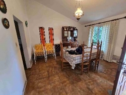 BELLA CASA EN VENTA EN CARLOS, CON PILETA, GAS NATURAL, BARRIO Miguel Muñoz