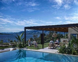 Nuevo ! POZO DE INVERSIÓN DELUXE, EN VILLA CARLOS PAZ, SOBRE PLENA COSTANERA FRENTE AL LAGO. Gran Oportunidad de Inversión de Alta Gama