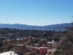 MUY LINDA CASA EN VENTA EN VILLA CARLOS PAZ, Bº VILLA DEL LAGO, CON HERMOSA VISTA PANORÁMICA