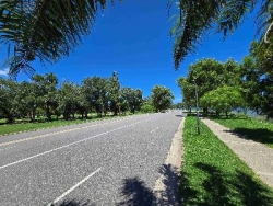 Nuevo ! POZO DE INVERSIÓN DELUXE, EN VILLA CARLOS PAZ, SOBRE PLENA COSTANERA FRENTE AL LAGO. Gran Oportunidad de Inversión de Alta Gama