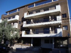 COCHERAS CÉNTRICAS, EN VENTA EN VILLA CARLOS PAZ, UBICADAS EN SUBSUELO DE EDIFICIO