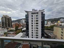 BELLO DEPARTAMENTO EN VENTA EN VILLA CARLOS PAZ, Céntrico - A Tan Solo Media cuadra de peatonal. EDIFICIO DEL CARMEN