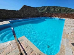 BELLO DEPARTAMENTO EN VENTA EN CARLOS PAZ, en TORRE SOLIS, Gran Vista Panorámica. 2 DORMITORIOS, 7mo piso con balcón !!!