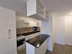 EDIFICIO ETOILE VI - Villa Carlos Paz, Unidades de Categoría, a mts de la Peatonal, Sobre costanera. ENTREGA INMEDIATA A ESTRENAR !