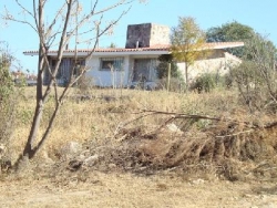 MUY LINDO LOTE EN VILLA CARLOS PAZ, VILLA DEL LAGO, CON VISTA AL LAGO
