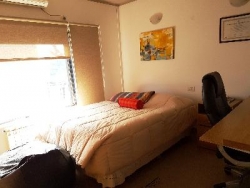 EXCELENTE CASA EN VENTA EN VILLA CARLOS PAZ, BARRIO ALTAMENTE RESIDENCIAL CON VISTA PANORÁMICA