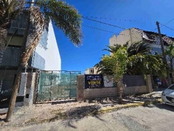 TERRENO EN VENTA EN CARLOS PAZ, CÉNTRICO, IDEAL PARA CONSTRUIR HOTEL, LOCALES, OFICINAS Y DEPARTAMENTOS. Gran Oportunidad.