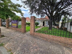 BELLA CASA EN VENTA EN CARLOS, CON PILETA, GAS NATURAL, BARRIO Miguel Muñoz