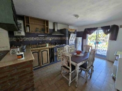 BELLOS DEPARTAMENTOS EN VILLA CARLOS PAZ, EN ALQUILER PERMANENTE A 2 AÑOS, EN COMPLEJO CON PILETA, PARQUE, VISTA PANORÁMICA. Barrio La Quinta.