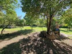 EXCELENTE PREDIO EN VENTA, DE 2.100 MT2 CON FONDO AL RIO BALNEARIO TALAHUASI, IDEAL PARA COMPLEJO TURÍSTICO