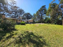 CASA EN VENTA EN PARQUE SIQUIMAN A 100 MTS DE LA RUTA 38. HERMOSO ENTORNO Y GRAN PARQUE