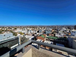 VENTA DE EXCELENTE CALIDAD, GRAN OPORTUNIDAD DE INVERSIÓN EN VILLA CARLOS PAZ, TORRE TATIANA. Entrega Inmediata, Edificio Terminado