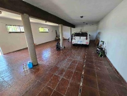 BELLO COMPLEJO de 6 Unidades, EN VENTA EN VILLA CARLOS PAZ, A 9 CUADRAS DE PEATONAL, CON VISTA PANORÁMICA, Piscina, Asadores.