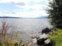 LOCALES EN VENTA - EN PLENA COSTANERA DE VILLA CARLOS PAZ, Gran Vista Al Lago ! Unidades de entrega Inmediata