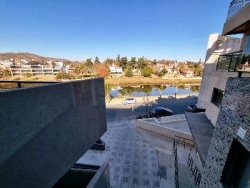 EDIFICIO ETOILE VI - Villa Carlos Paz, Unidades de Categoría, a mts de la Peatonal, Sobre costanera. ENTREGA INMEDIATA A ESTRENAR !