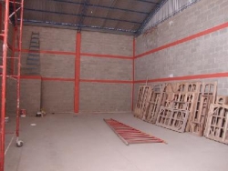 LOCAL COMERCIAL Y 2 GALPONES EN VENTA, EN VILLA CARLOS PAZ, ZONA INDUSTRIAL