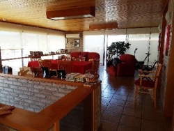 EXCELENTE CASA EN VENTA EN VILLA CARLOS PAZ, BARRIO ALTAMENTE RESIDENCIAL CON VISTA PANORÁMICA