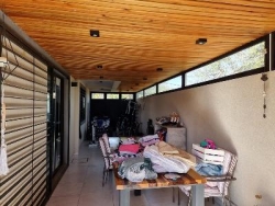 HERMOSA CASA EN VENTA EN SAN ANTONIO DE ARREDONDO, CON PILETA, QUINCHO, 4 DORMITORIOS, 3 BAÑOS. BELLA BELLA. ALTA CALIDAD