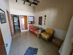 CASA EN PH EN VENTA, EN VILLA CARLOS PAZ, BARRIO CENTRO OESTE, EXCELENTE OPCIÓN DE INVERSIÓN, 1 dorm, Patio verde, Asador. TODOS LOS SERVICIOS.